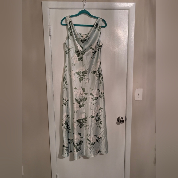 AW Bridal Otillie Floral Satin Maxi Dress in Sage Garden Party Size 10 NWOT - Picture 3 of 8